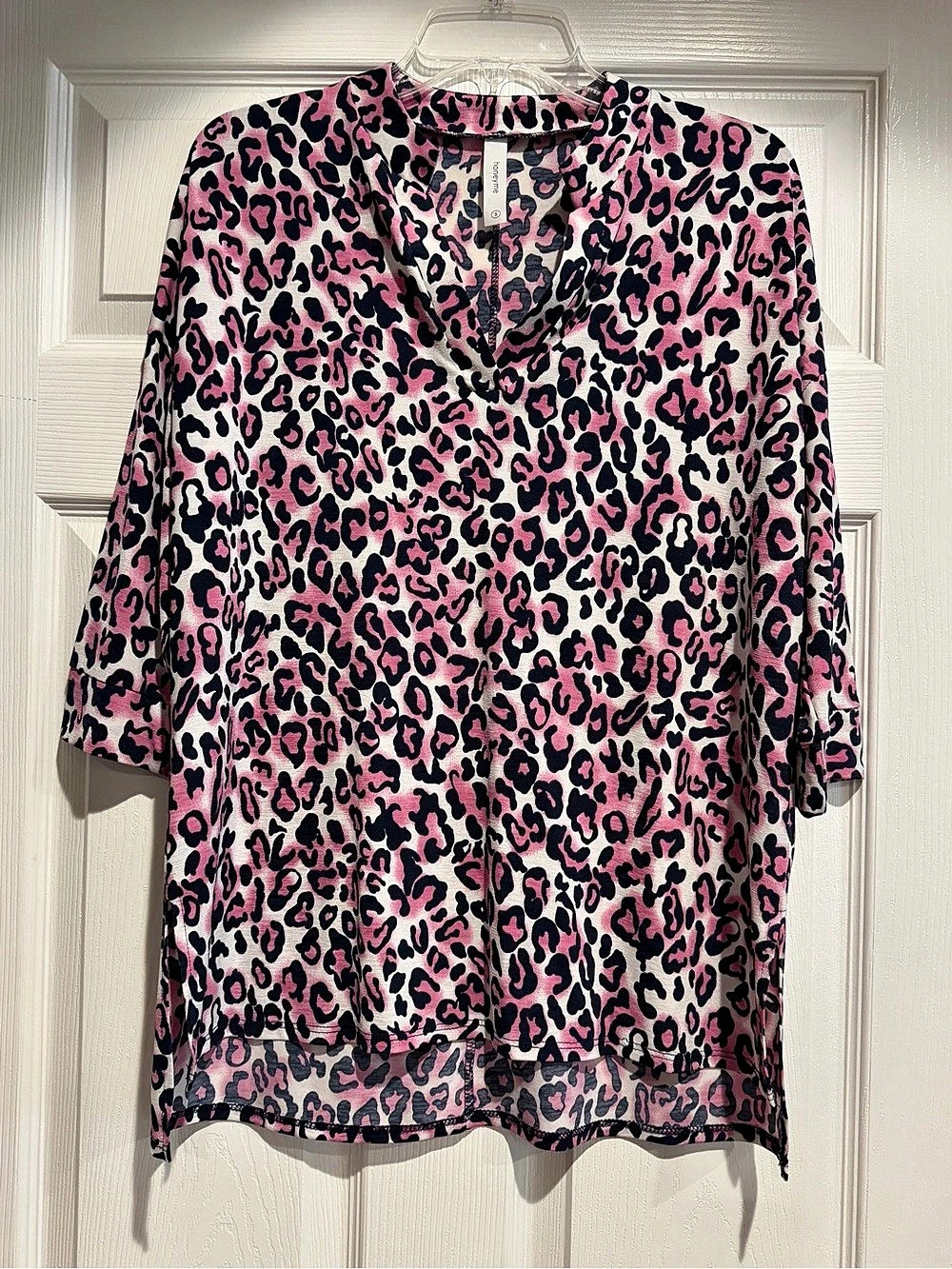 honeyme Leopard Print Tunic Pink & Black Size Small Like New